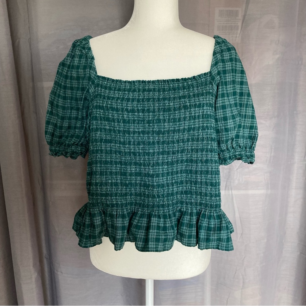 NWOT J.Crew Factory Green Plaid Short Sleeve Flannel Smocked Top